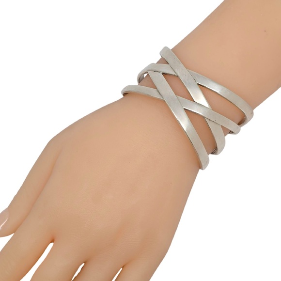 James Avery Sterling Silver Double X Crossover Infinity Cuff Bracelet #20911 - Picture 8 of 9